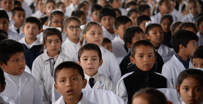 Alumnos-ninos-escuela-LS