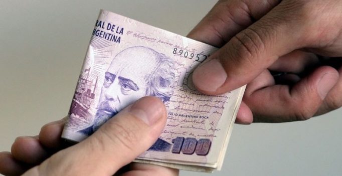 dinero-pesos-billetes-min